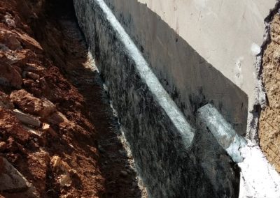 KALBRAZ - impermeabilização de muro de arrimo com manta asfáltica (1)